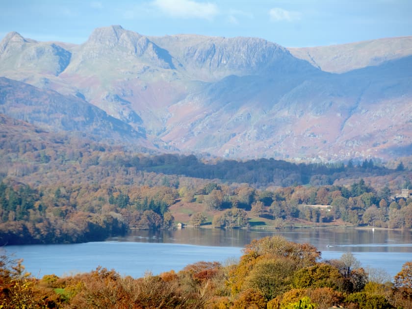 Surrounding area | Lake View, Windermere