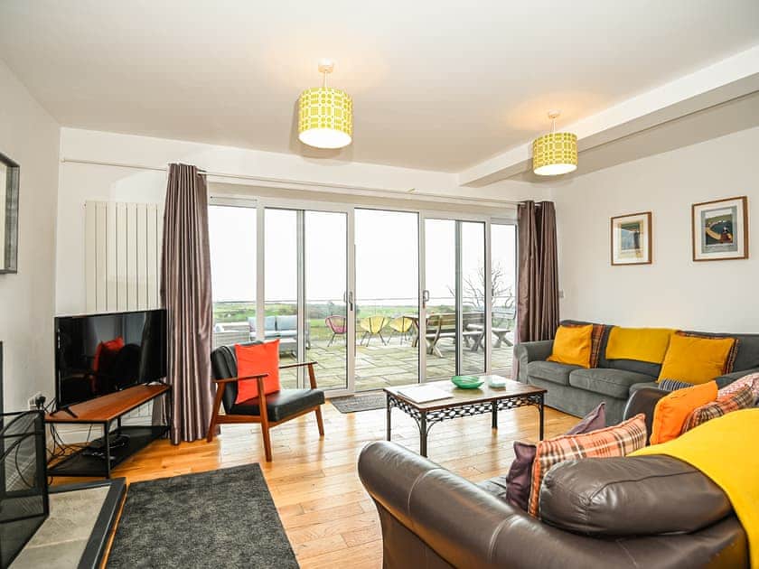 Sgwner View, Pwllheli