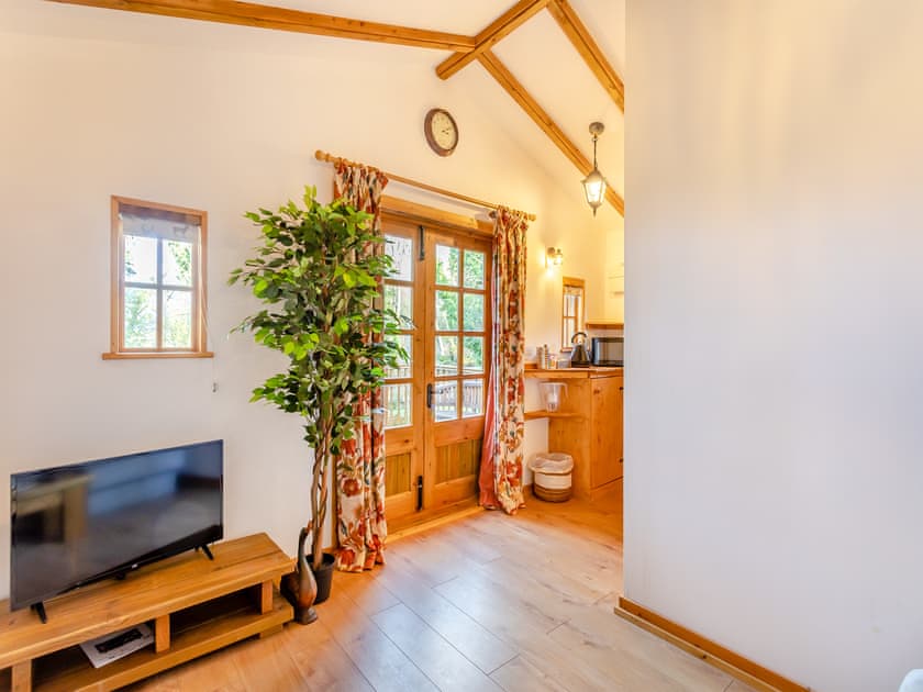 Living area | Piggles Retreat- Lion House - Piggles Retreat, Cambridge