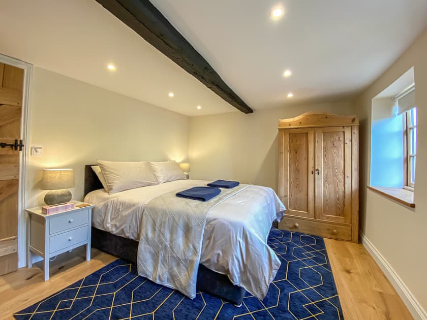 Double bedroom | Quabbs Head Cottage, Malvern