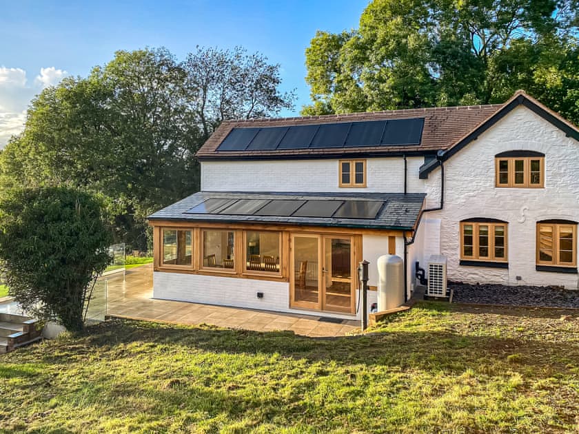 Exterior | Quabbs Head Cottage, Malvern