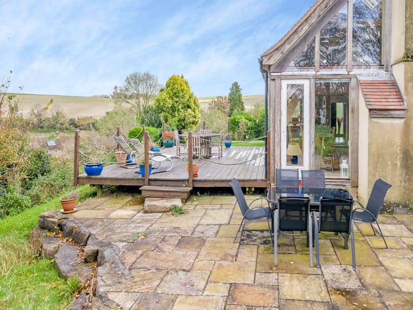 Sitting-out-area | Wylye Croft, Martinstown, near Dorcester