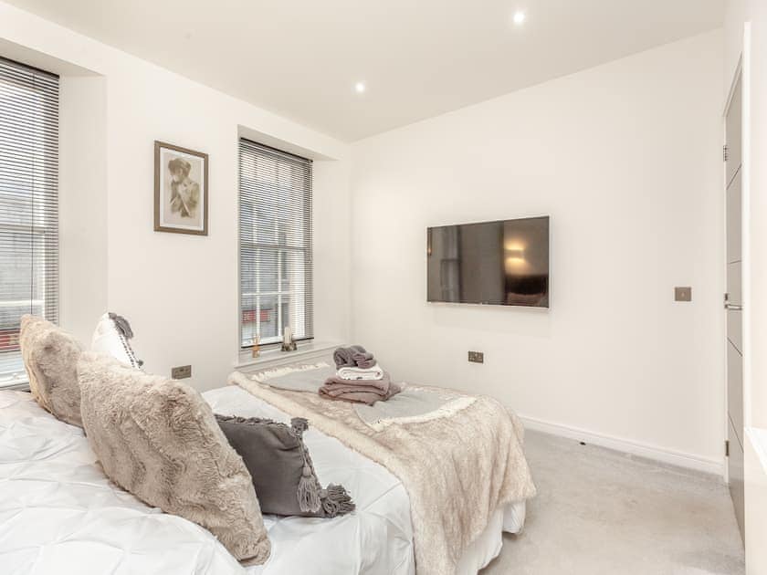 Double bedroom | Spire View, Aberdeen
