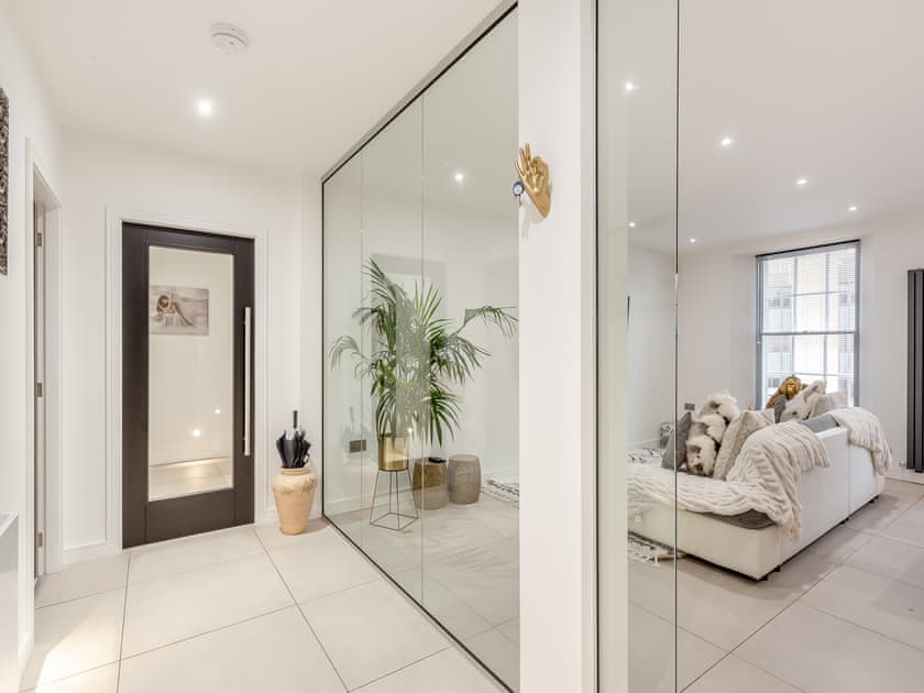 Interior | Spire View, Aberdeen