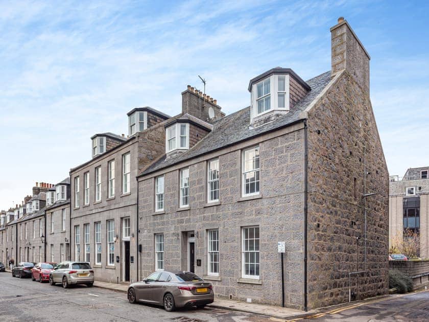 Exterior | Spire View, Aberdeen