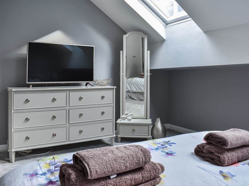 Double bedroom | New Street Apartment, Keswick