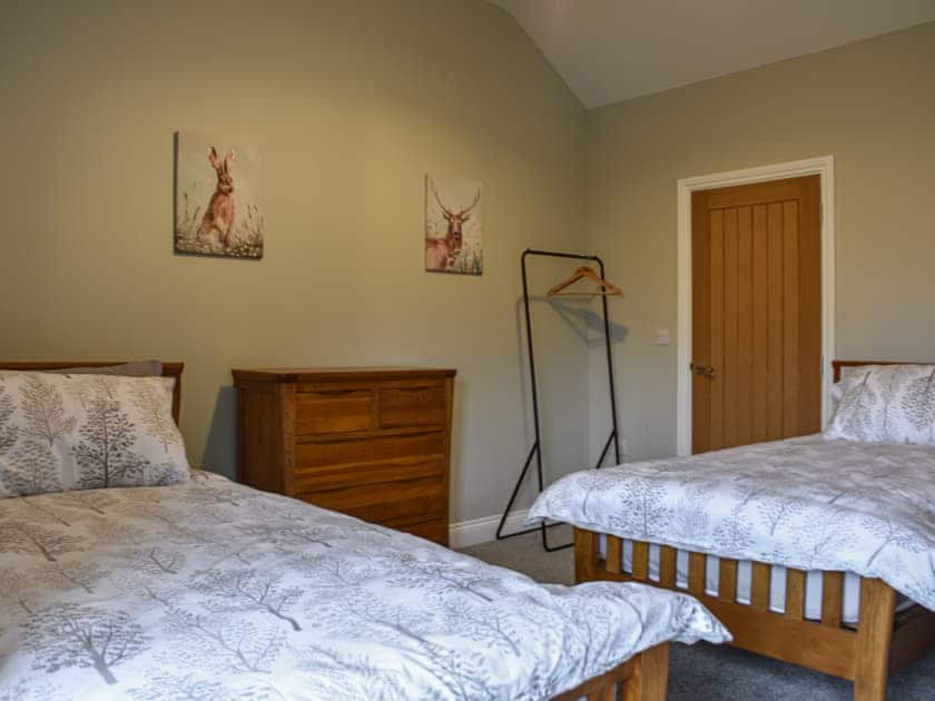 Twin bedroom | Striding Edge Cottage, Glenriding on Ullswater