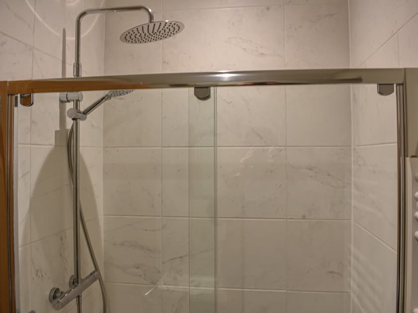 Bathroom | Striding Edge Cottage, Glenriding on Ullswater