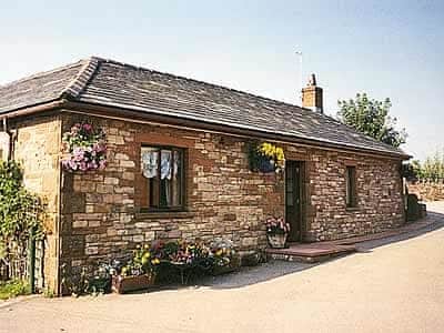Exterior | Riverbank Cottage - Hole House Farm Cottages, Pooley Bridge, nr. Ullswater