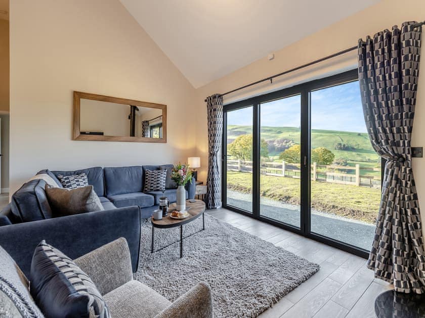 Open plan living space | The Lara - Pentre Lodges, Pentre