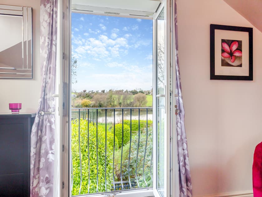 Double bedroom | Ty Menyn - Tyddyn Sargent, Tyn Y Gongl, near Benllech