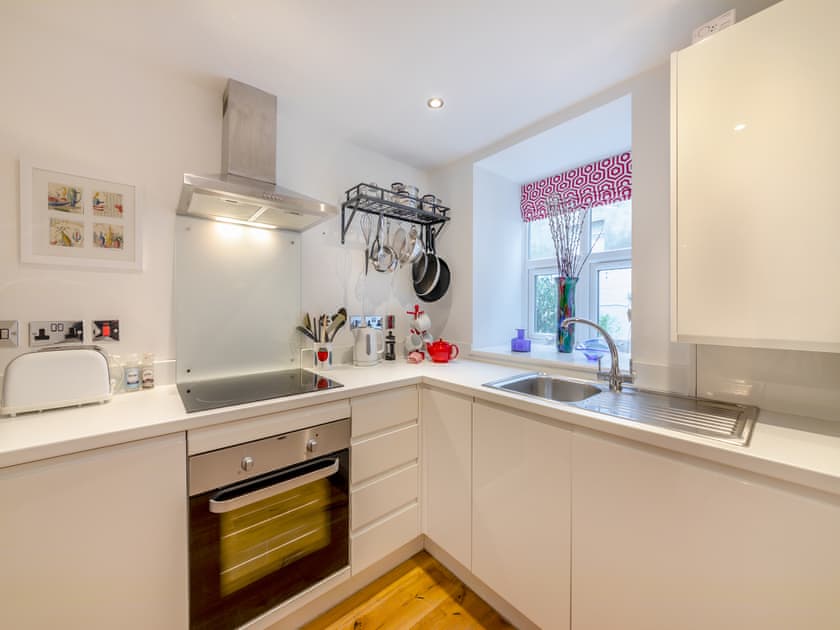 Kitchen | Town Square Apartment - Alnwick Hideaways, Alnwick