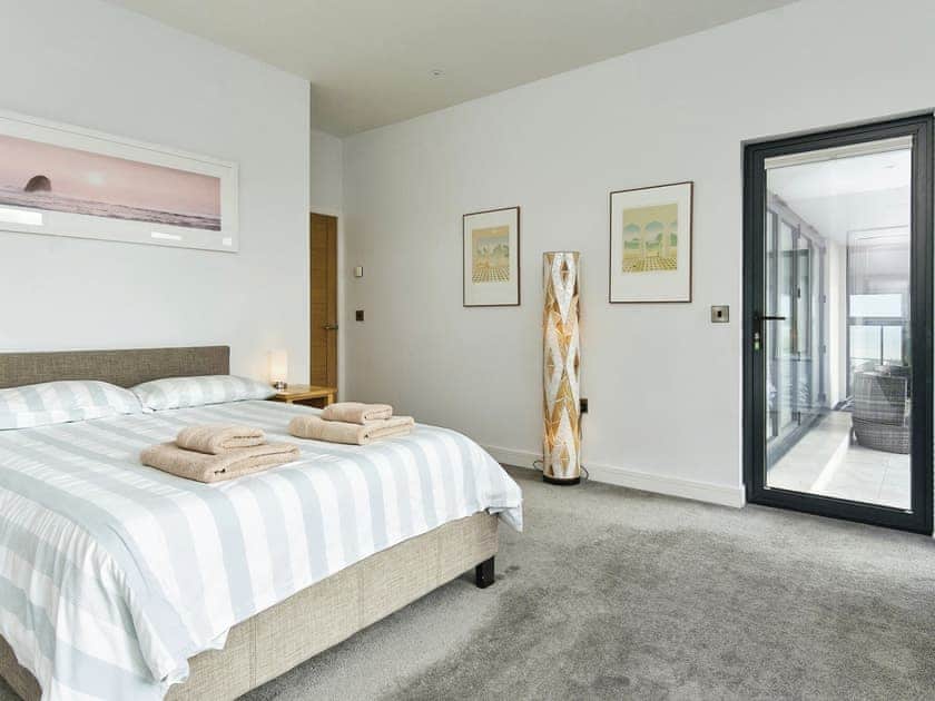 Double bedroom | The Overlook, Ventnor