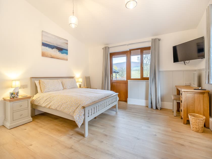 Double bedroom | Lime Lodge - Mid Wales Lodges, Llandrindod Wells