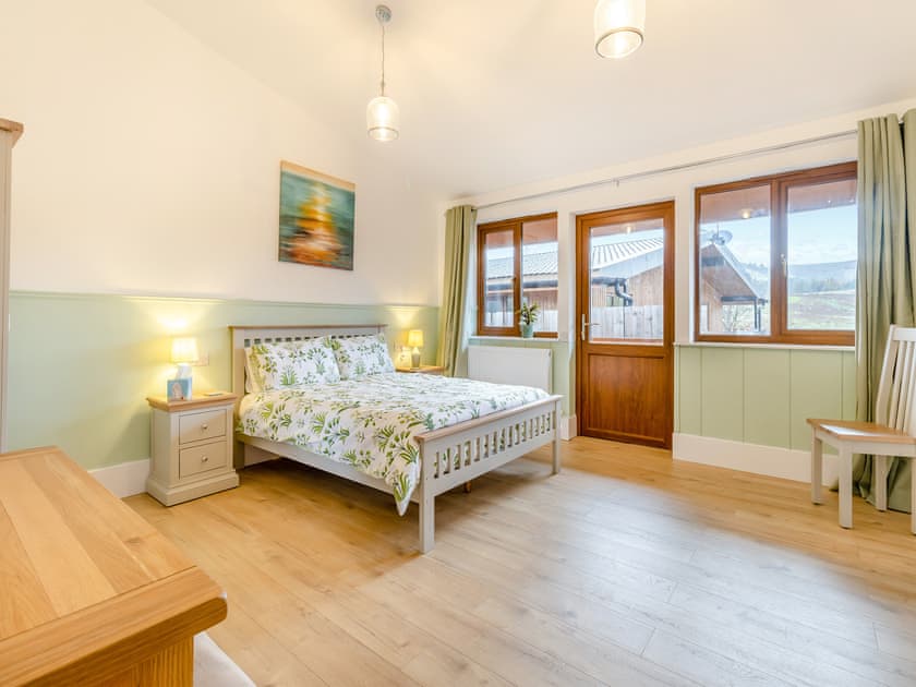 Double bedroom | Lime Lodge - Mid Wales Lodges, Llandrindod Wells