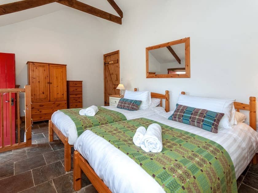 Ty Dewi - Farm House Cottages, Solva, near St Davids