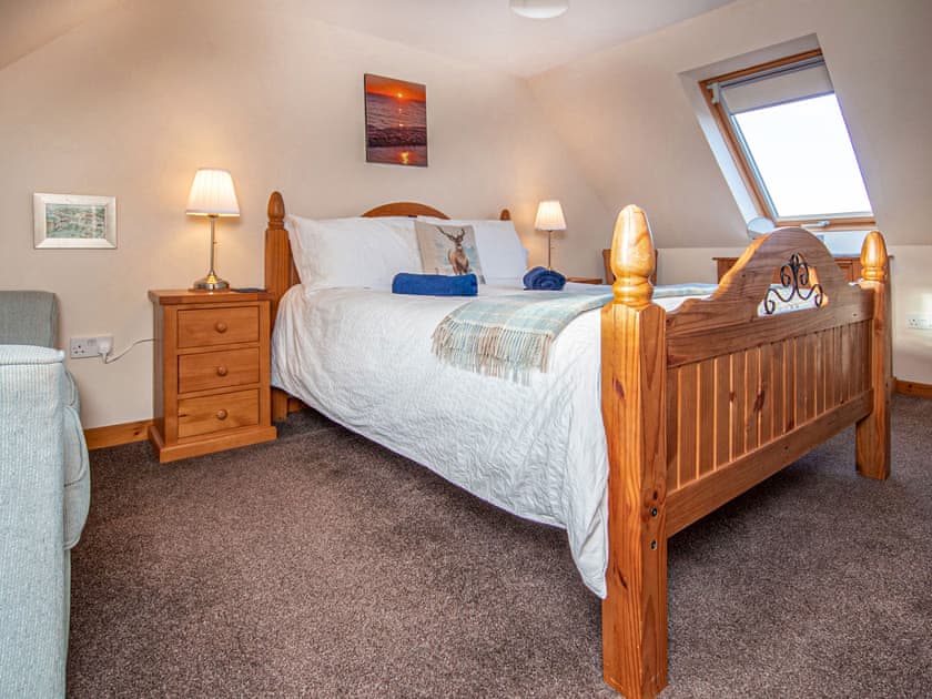 Double bedroom | Sunnyside Cottage, Embo, near Dornoch