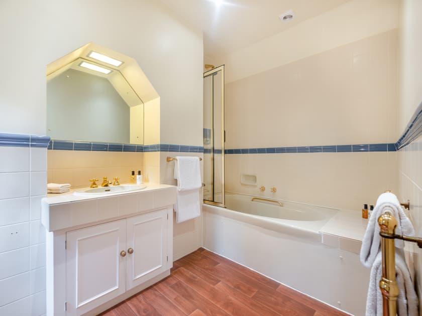 Bathroom | Ridge Hill Manor, East Grinstead
