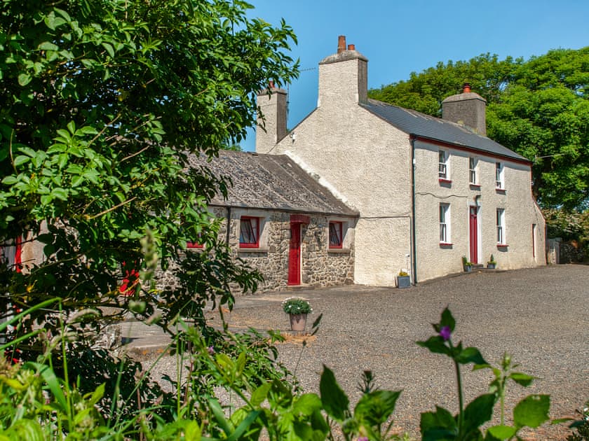 Ffynnonddewi Farmhouse - Farm House Cottages, Solva, near St Davids