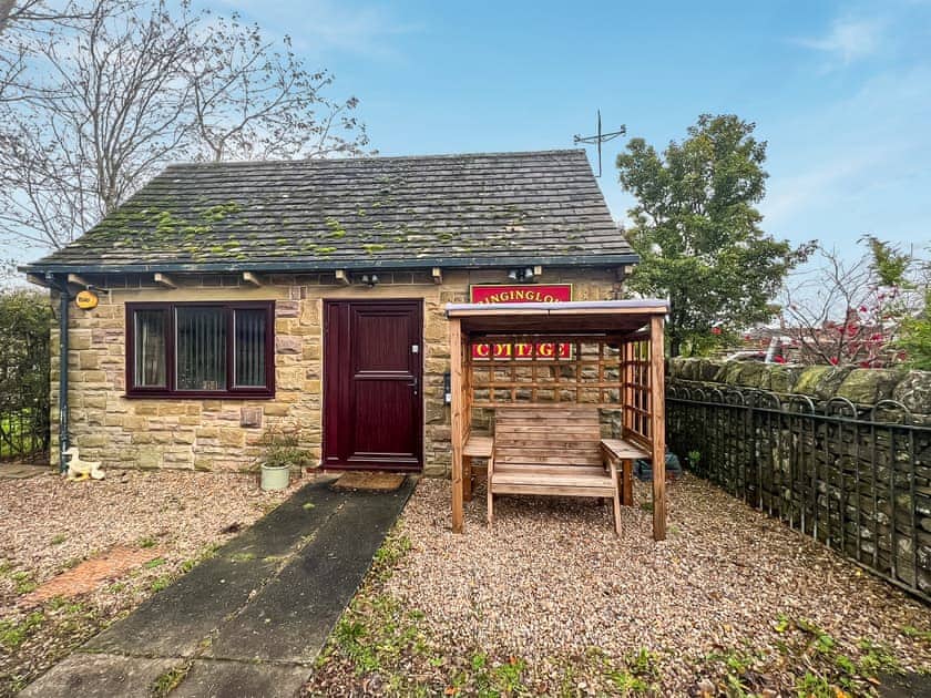 Exterior | Ringinglow Toy Cottage, Ringinglow, near Sheffield