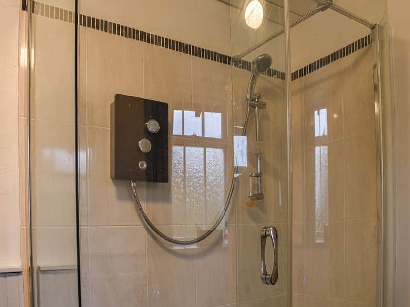 Shower room | Beeches, Windermere