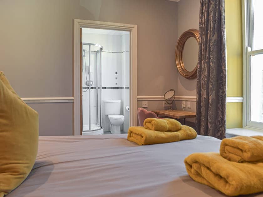 Double bedroom | South Beach View, Tenby