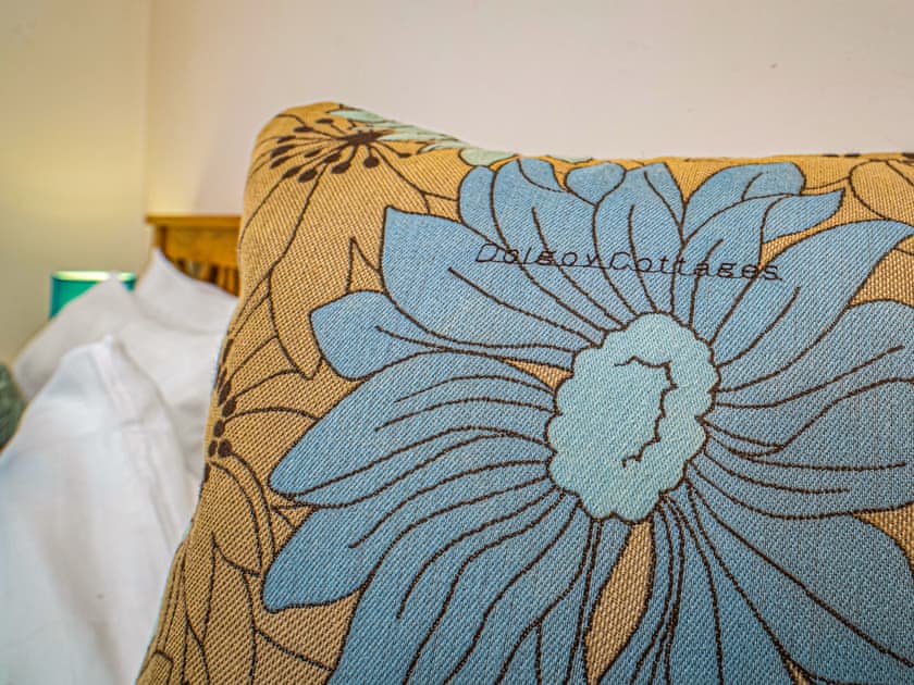 Interior | Ponycob Cottage - Dolgoy Cottages, Llangrannog