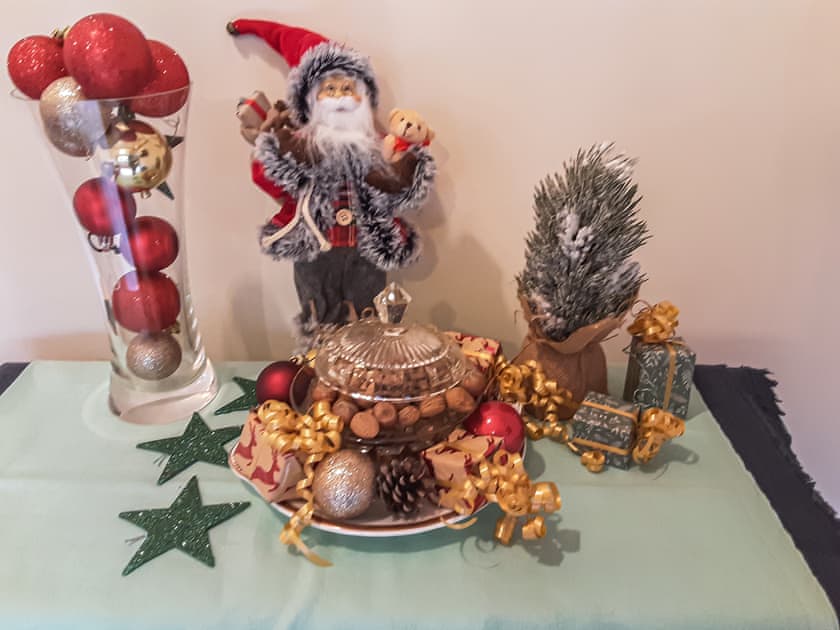 Christmas | East View Farm : Badgers Den - East View Farm, Westbrook