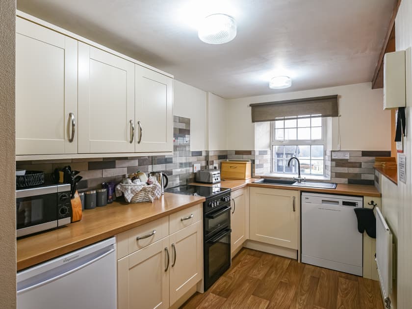 Kitchen | Parc Cottage, Llangadfan, near Welshpool
