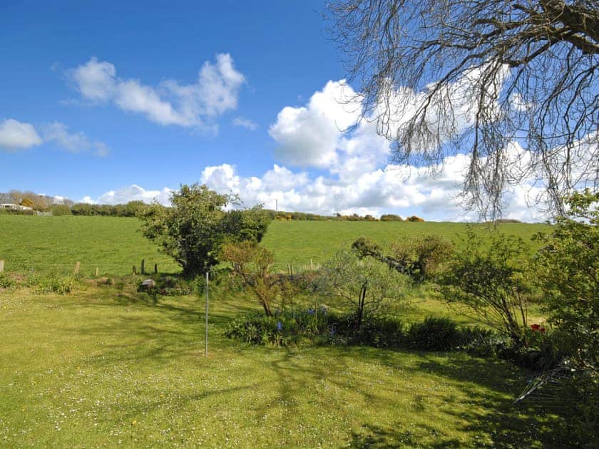 Maes y Ffynnon, Kingheriot Isaf, near Middle Mill.