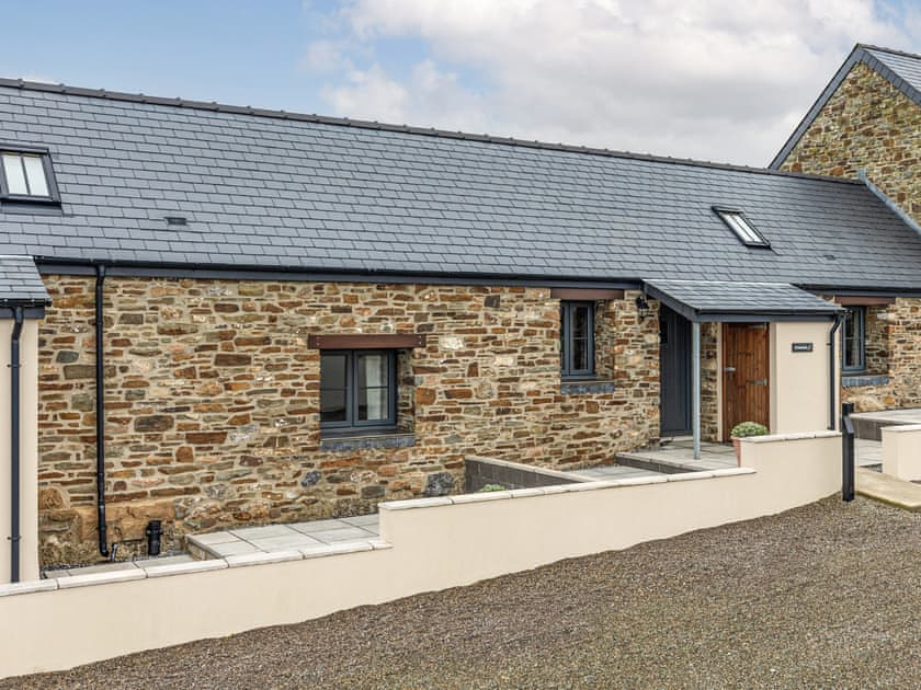 Grassholm Cottage - Newgale Holiday Cottages, Roch, near Haverfordwest