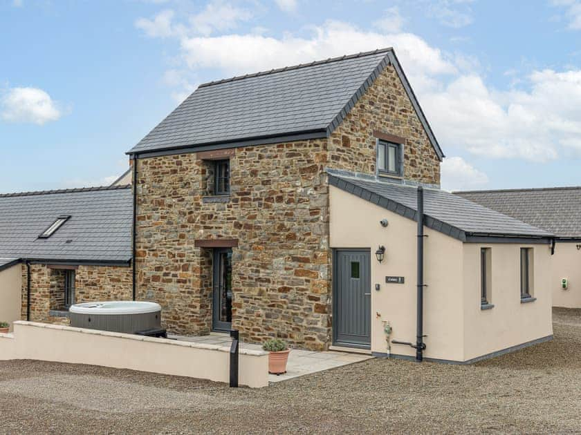 Caldey Cottage - Newgale Holiday Cottages, Roch, near Haverfordwest