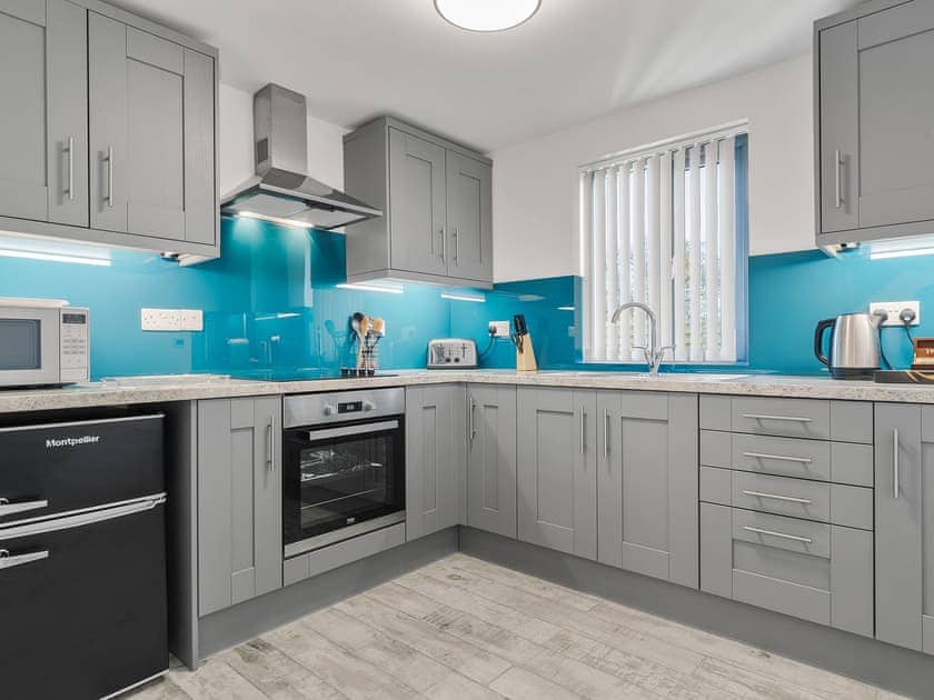 Caldey Cottage - Newgale Holiday Cottages, Roch, near Haverfordwest