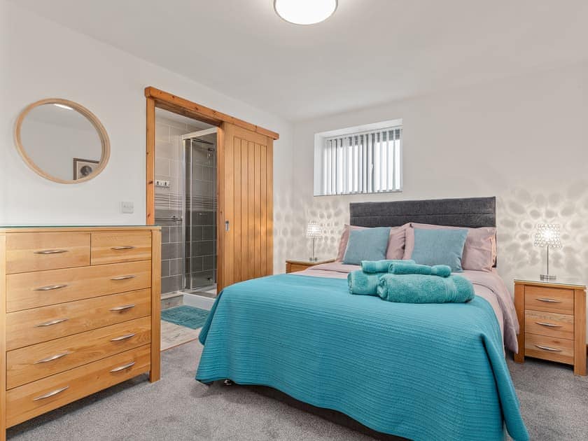 Caldey Cottage - Newgale Holiday Cottages, Roch, near Haverfordwest