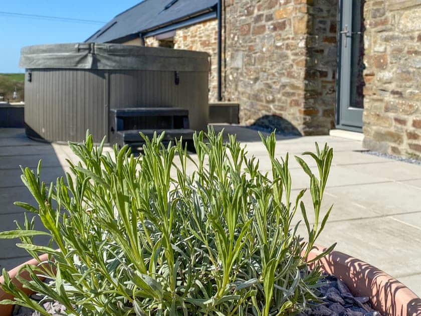 Caldey Cottage - Newgale Holiday Cottages, Roch, near Haverfordwest