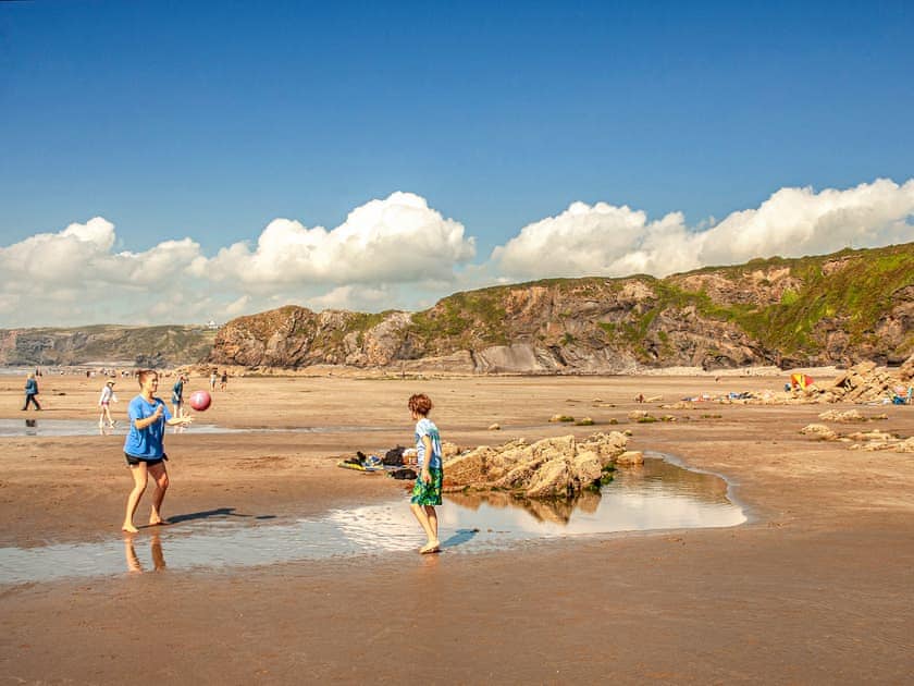 Caldey Cottage - Newgale Holiday Cottages, Roch, near Haverfordwest