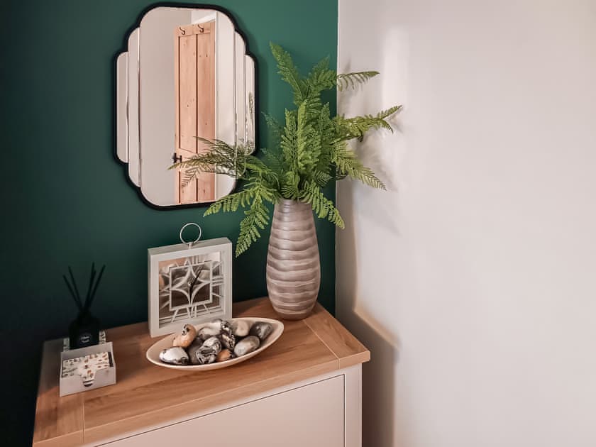 Interior | Bumblebee Cottage, Sheringam