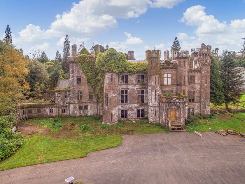 Major’s Lodge - Culdees Castle Estate, Muthil, Crieff