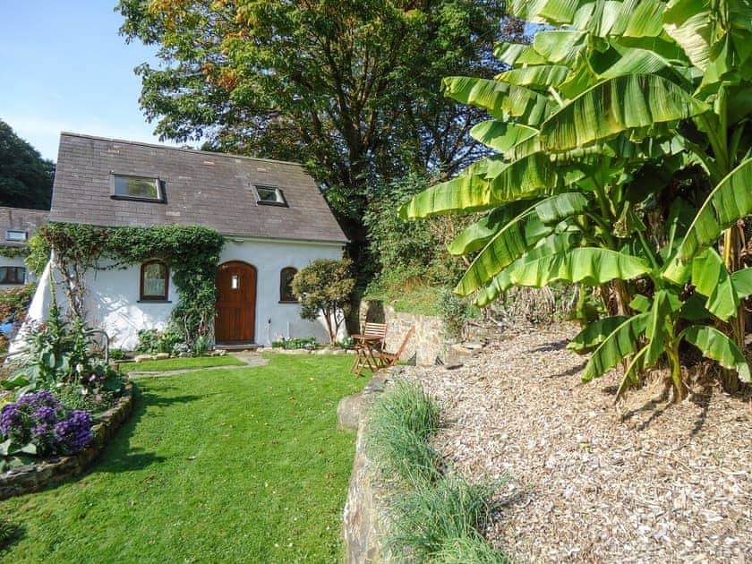 Wisteria Lodge, Preseli Hills