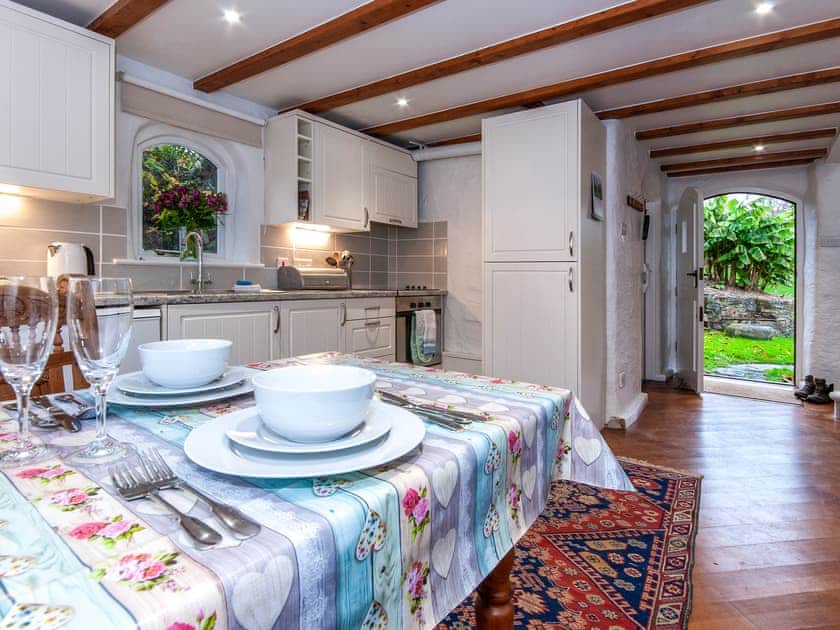 Wisteria Lodge, Preseli Hills
