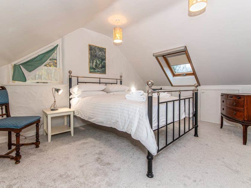 Wisteria Lodge, Preseli Hills