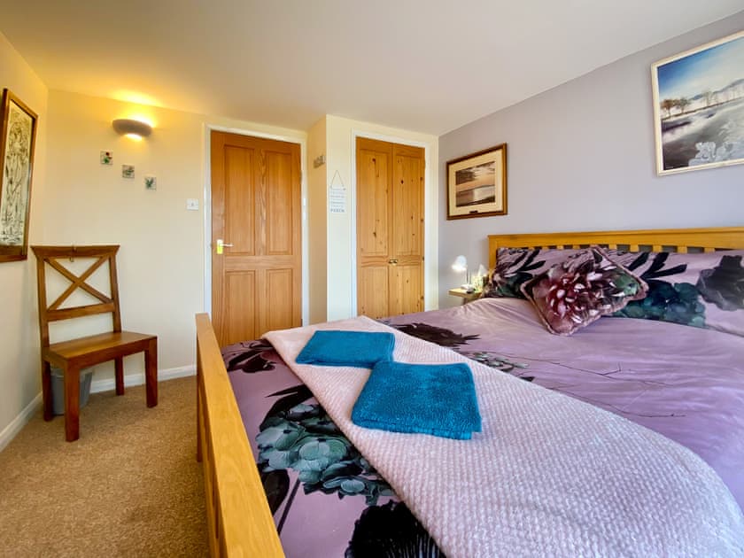 Double bedroom | Fieldview Snug, Wincanton
