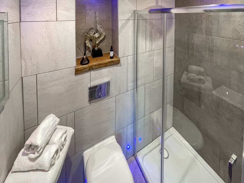 Master En-suite  | Cherry Cottage, Little Salkeld, near Penrith