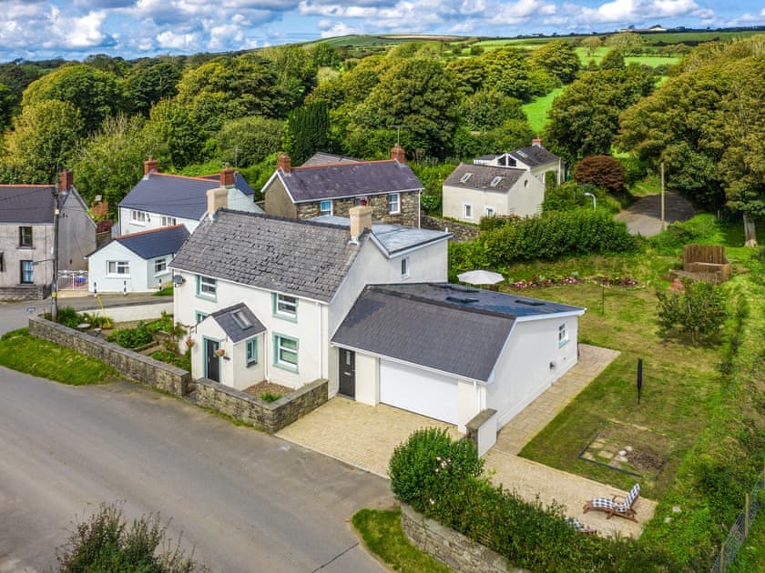 Bryn Olwyn, Little Newcastle, Fishguard