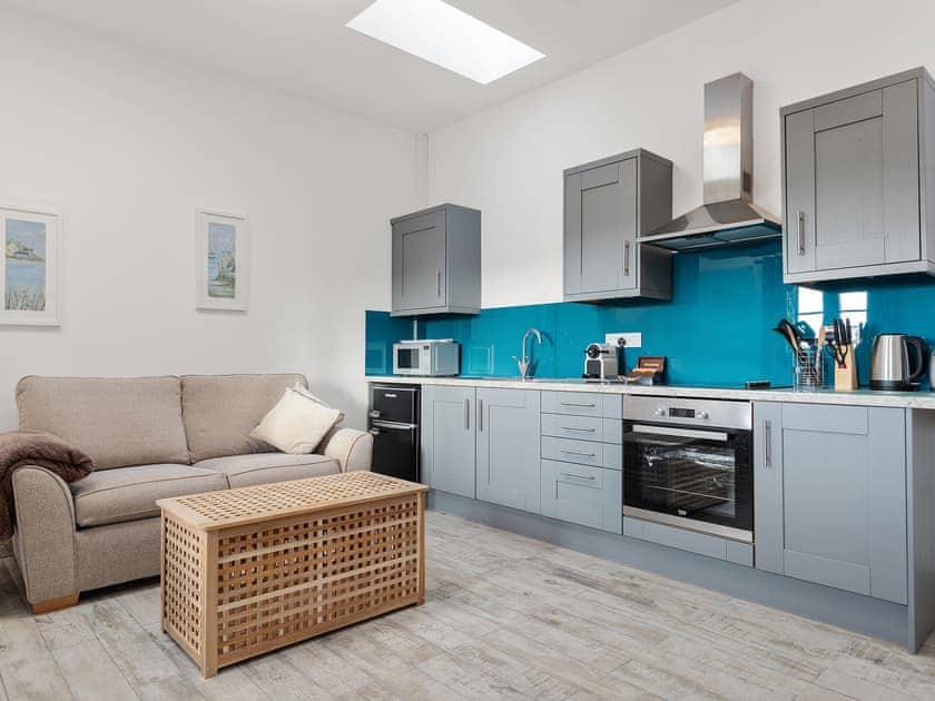 Skomer Cottage - Newgale Holiday Cottages, Roch, near Haverfordwest