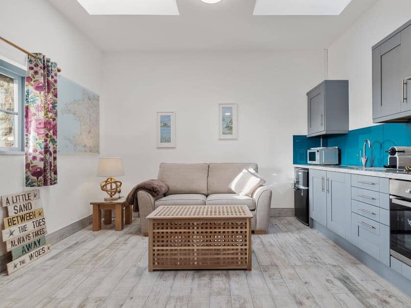 Skomer Cottage - Newgale Holiday Cottages, Roch, near Haverfordwest