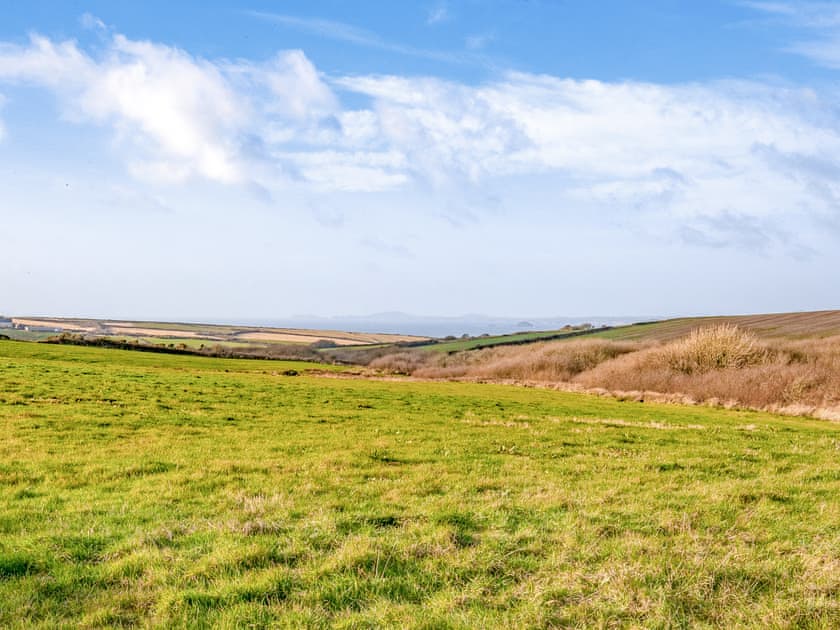 Skomer Cottage - Newgale Holiday Cottages, Roch, near Haverfordwest