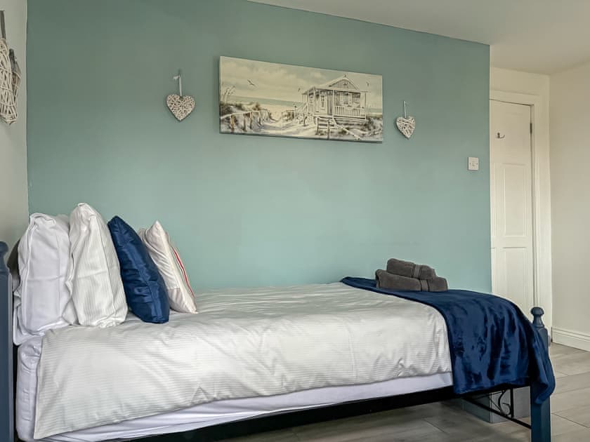 Twin bedroom | Crew House, Craster, near Alnwick