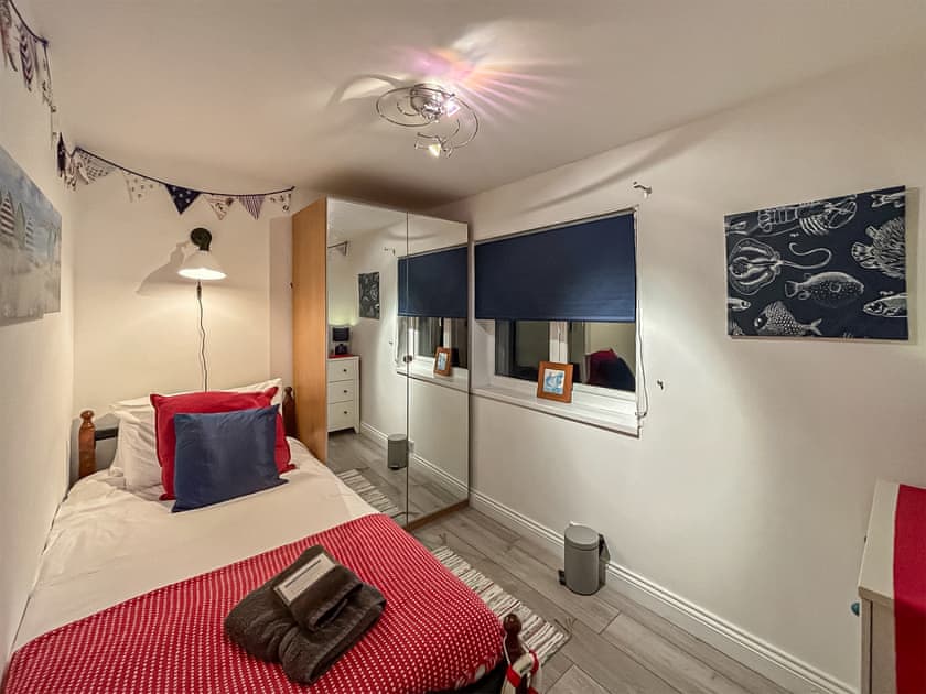 Single bedroom | Crew House, Craster, near Alnwick