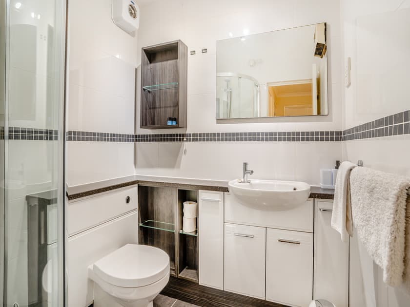 Bathroom | Marina View Apartment, Swansea Marina